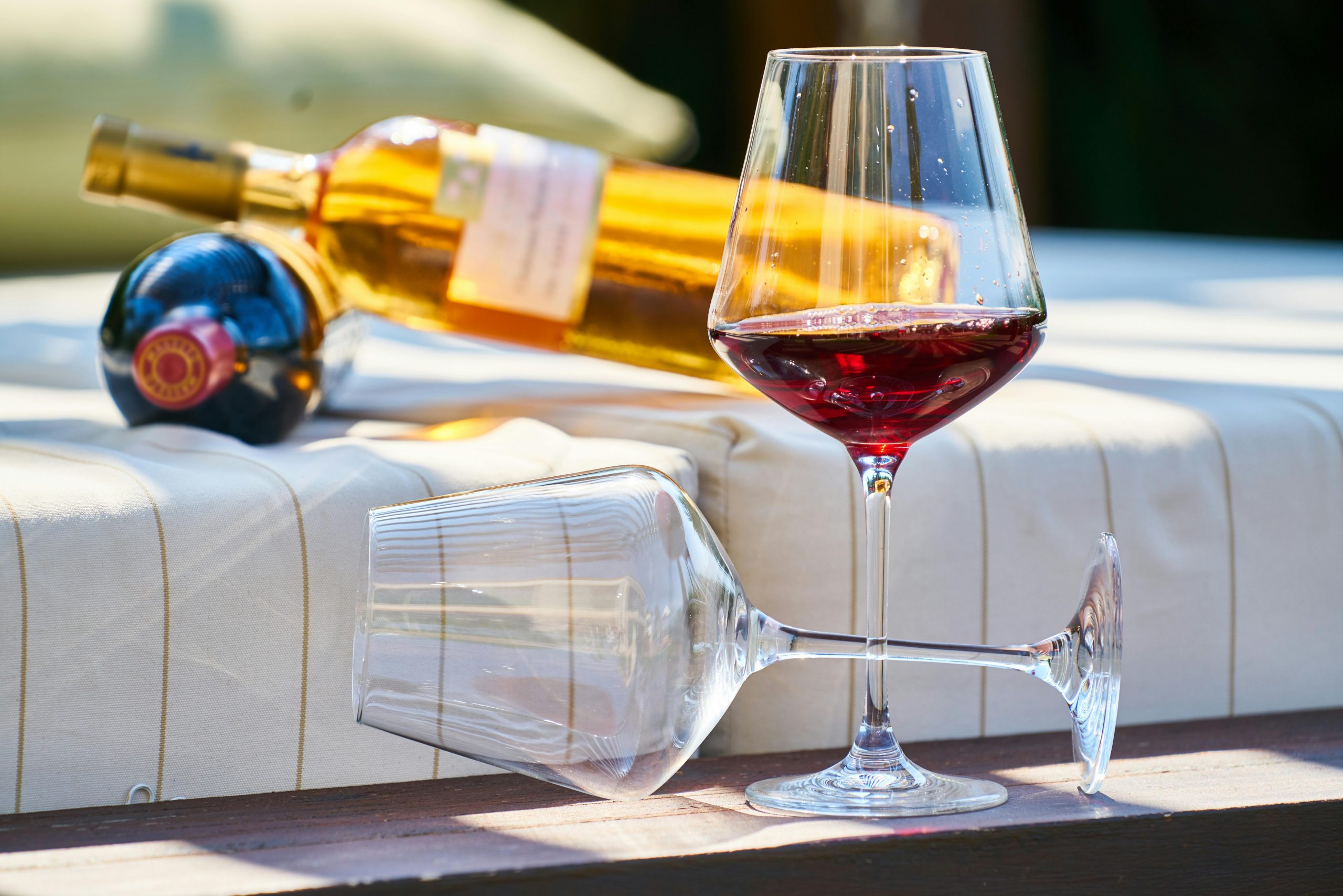 Wine Club vs E-commerce: Which is the Best Choice for Selling Wine Abroad?